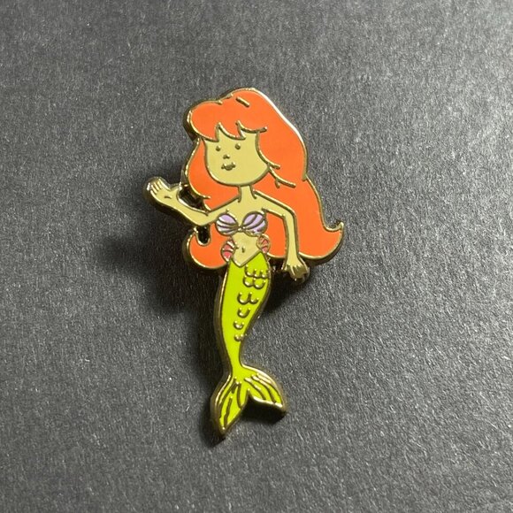Disney Ariel Princess Trading Pin Little Mermaid Tail Lapel Pin Brooch Badge Pin - Picture 2 of 9